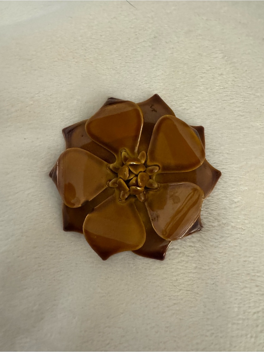 Brown Floral Ceramic Brooch - Women's Jewelry